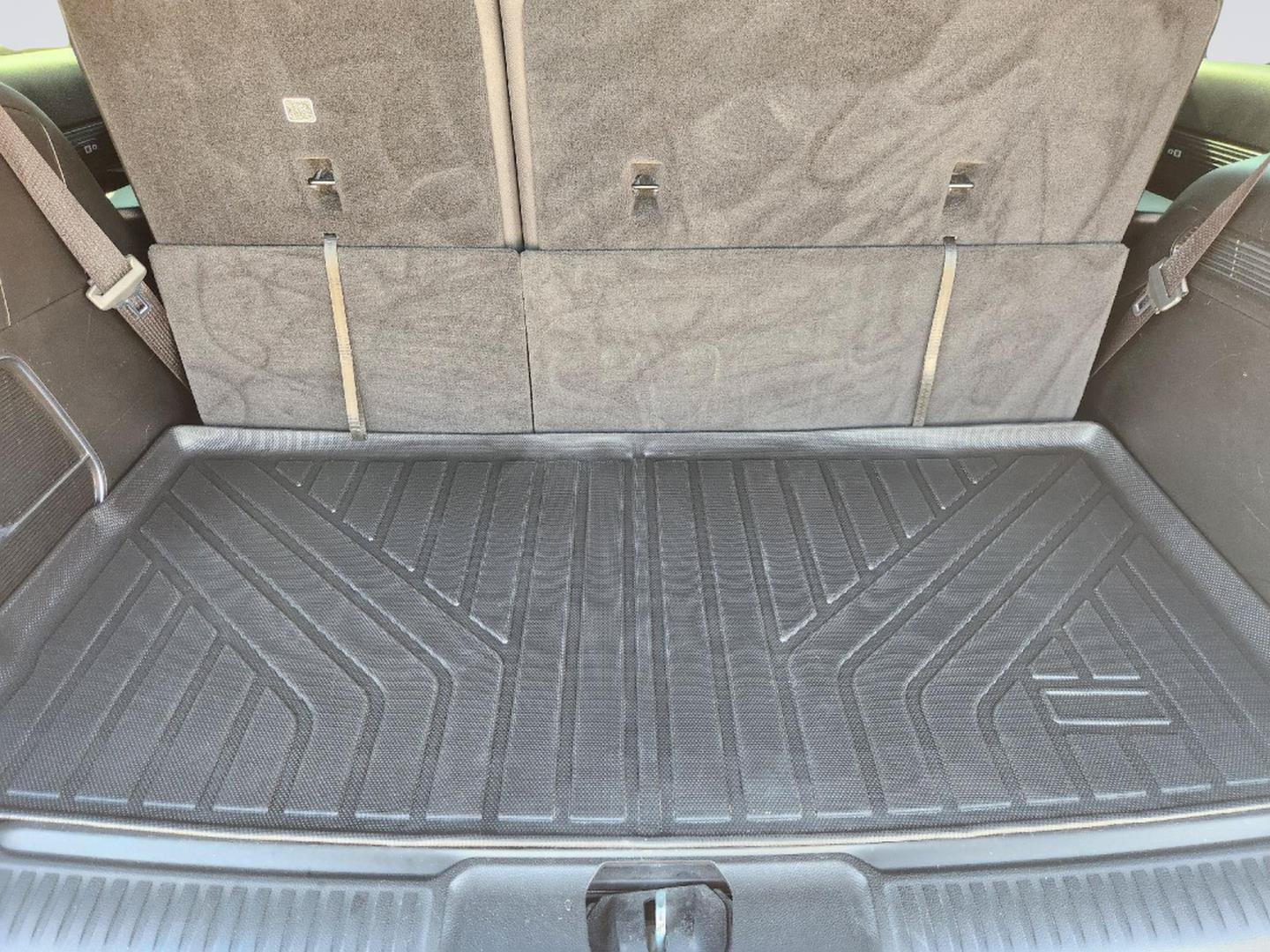 Used 2022 Jeep Wagoneer Series I RWD image 32