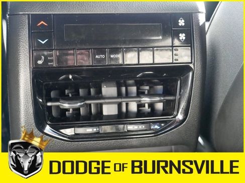 Used 2025 Jeep Grand Cherokee L Limited w/ Black Appearance Package image 14