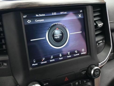 Used 2019 RAM 1500 Laramie image 22