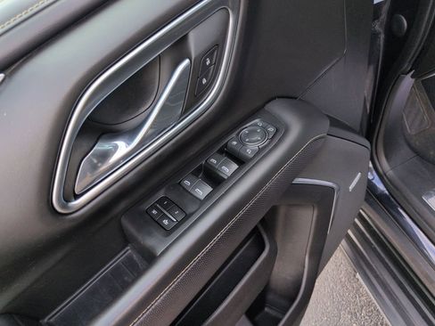 Used 2023 Chevrolet Suburban Premier AWD/4WD image 11