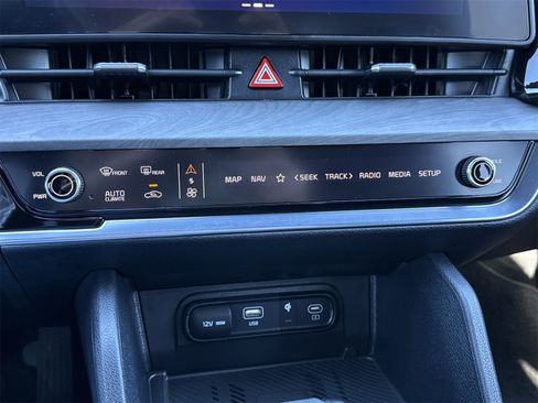 Used 2023 Kia Sportage X-Line w/ X-Line Premium Package image 28