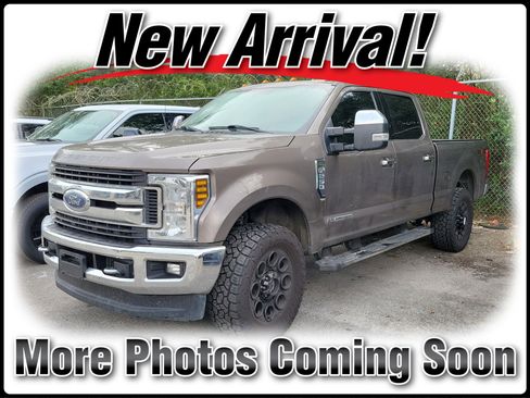 Used 2018 Ford F250 XLT w/ XLT Premium Package image 1
