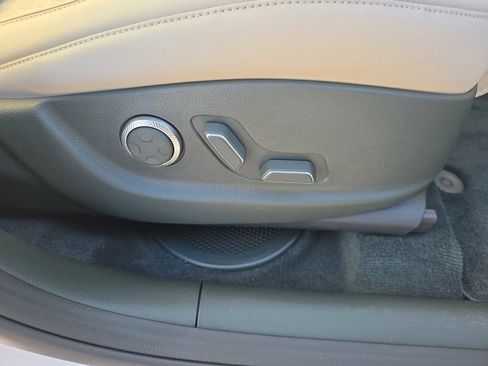 New 2026 Genesis GV80 3.5T e-SC image 29