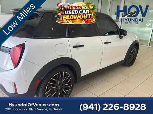 Used 2026 MINI Cooper S FWD image 6