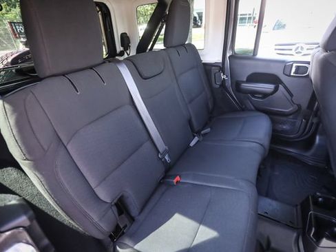 Used 2019 Jeep Wrangler Unlimited Sport S AWD/4WD image 41