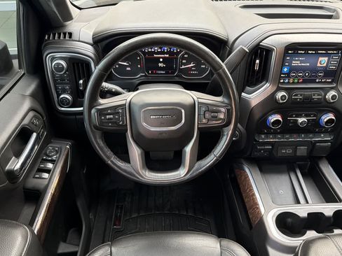 Used 2021 GMC Sierra 3500 Denali w/ Denali Ultimate Package AWD/4WD image 16