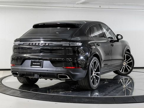 Certified 2026 Porsche Cayenne Coupe image 7