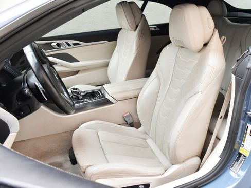 Used 2020 BMW 840i Convertible w/ M Sport Package RWD image 17