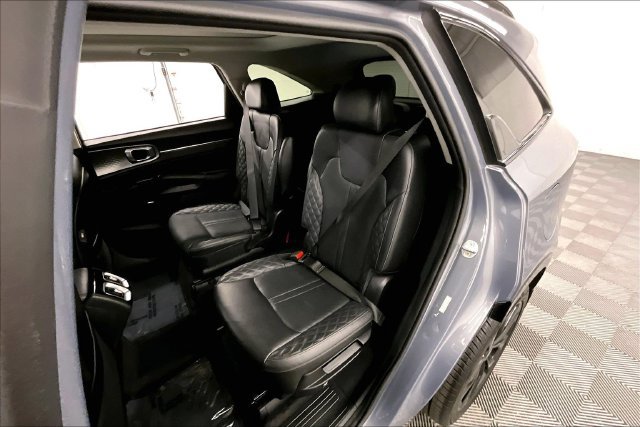 Used 2022 Kia Sorento SX FWD image 24