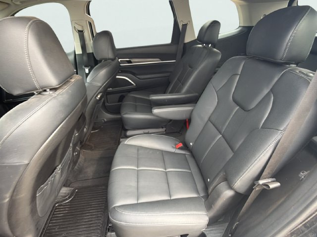 Used 2022 Kia Telluride EX w/ EX Premium Package FWD image 17