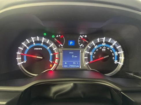 Used 2016 Toyota 4Runner Limited AWD/4WD image 17
