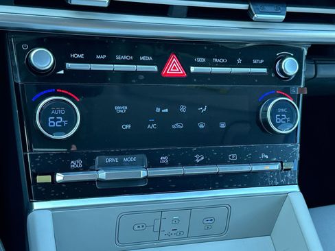 New 2026 Hyundai Santa Fe SE image 19