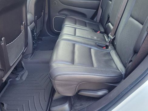 Used 2017 Jeep Grand Cherokee Summit AWD/4WD image 35