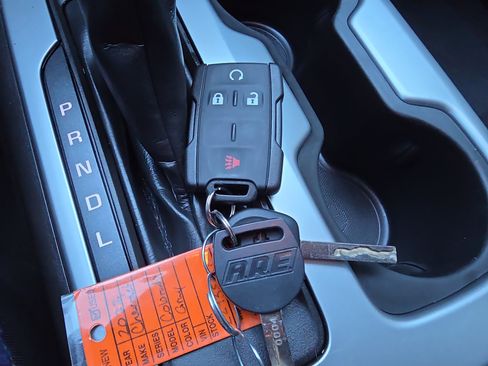 Used 2022 Chevrolet Colorado LT w/ LT Convenience Package image 31