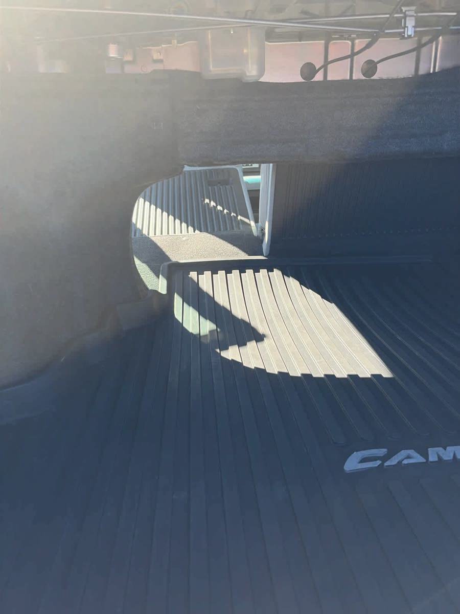 Used 2014 Toyota Camry LE FWD image 26