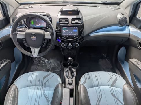 Used 2015 Chevrolet Spark LT FWD image 23