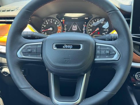Used 2024 Jeep Compass Limited AWD/4WD image 13