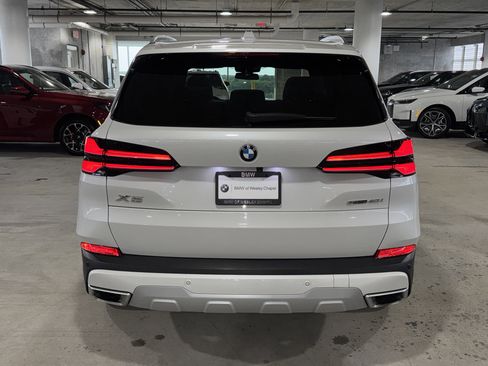 Used 2024 BMW X5 sDrive40i w/ Parking Assistance Package RWD image 7