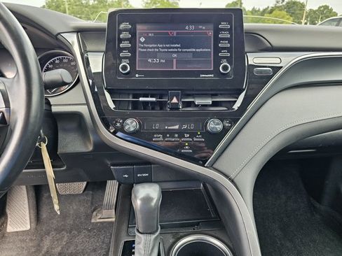 Used 2024 Toyota Camry SE w/ Blackout Package (TMS) AWD/4WD image 43