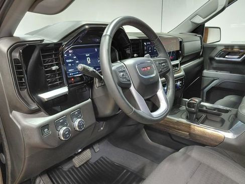Used 2025 GMC Sierra 1500 Elevation AWD/4WD image 25