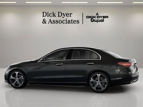 Used 2025 Mercedes-Benz C 300 Sedan image 21