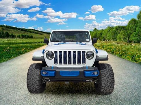 Certified 2020 Jeep Gladiator Rubicon AWD/4WD image 8