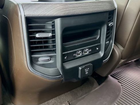 Used 2025 RAM 1500 Laramie AWD/4WD image 25