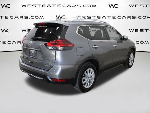 Used 2020 Nissan Rogue SV FWD image 46