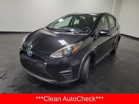 Used 2019 Toyota Prius C FWD image 4