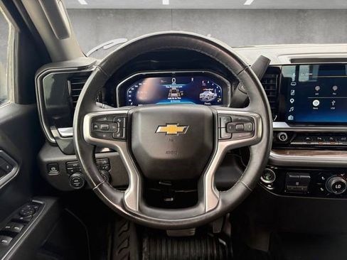 Certified 2025 Chevrolet Silverado 1500 LT w/ Safety Package AWD/4WD image 19