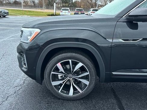 New 2026 Volkswagen Atlas SEL Premium R-Line image 7