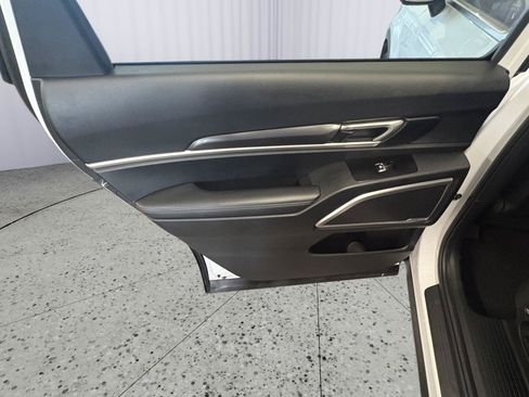 Used 2025 Kia Telluride S AWD/4WD image 25