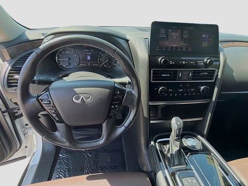 Used 2023 INFINITI QX80 Premium Select w/ All-Season Package RWD image 10
