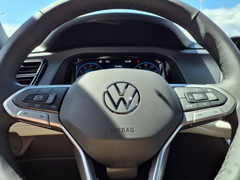 New 2026 Volkswagen Atlas Cross Sport SEL Premium R-Line image 23