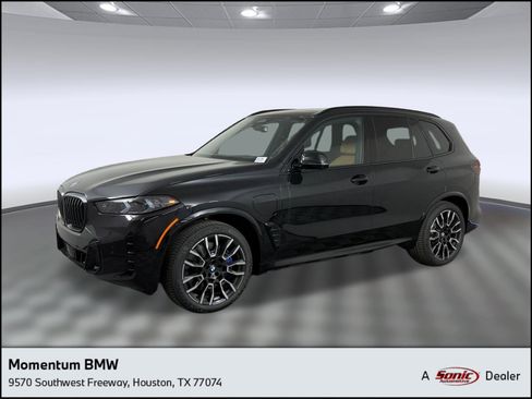 New 2026 BMW X5 xDrive50e w/ M Sport Package AWD/4WD image 1