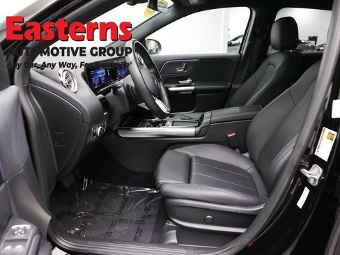Used 2025 Mercedes-Benz GLA 250 image 13