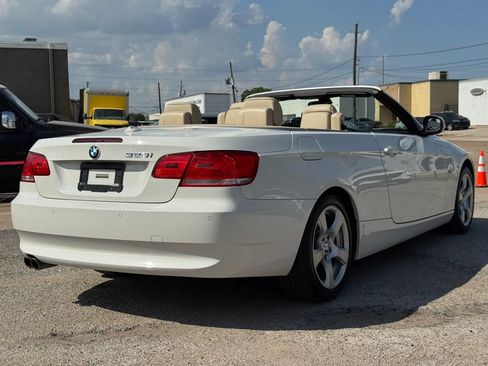 Used 2010 BMW 328i Convertible RWD image 14