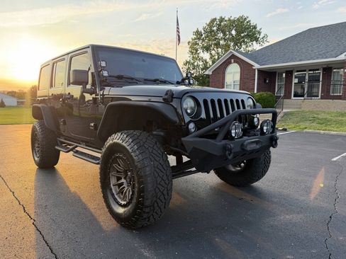 Used 2016 Jeep Wrangler Unlimited Sport w/ Trailer Tow Group AWD/4WD image 8