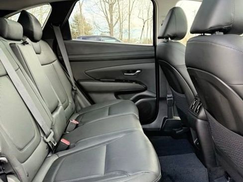 Used 2025 Hyundai Tucson Limited AWD/4WD image 20