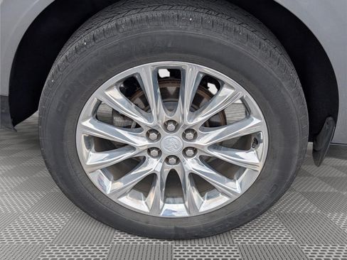 Used 2019 Buick Enclave Essence AWD/4WD image 10