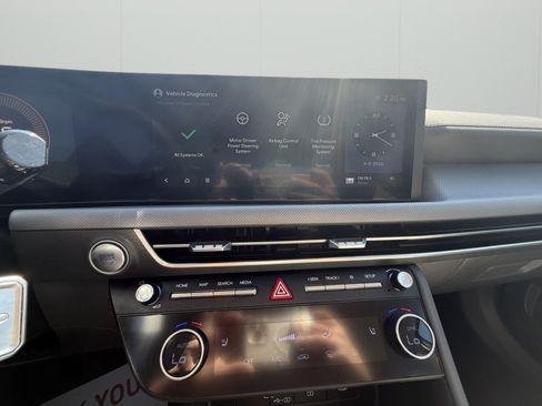 Used 2025 Hyundai Sonata SEL FWD image 11