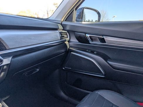 Used 2022 Kia Telluride SX w/ SX Prestige Package image 31