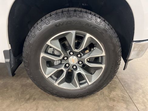 Certified 2024 Chevrolet Silverado 1500 LT AWD/4WD image 20