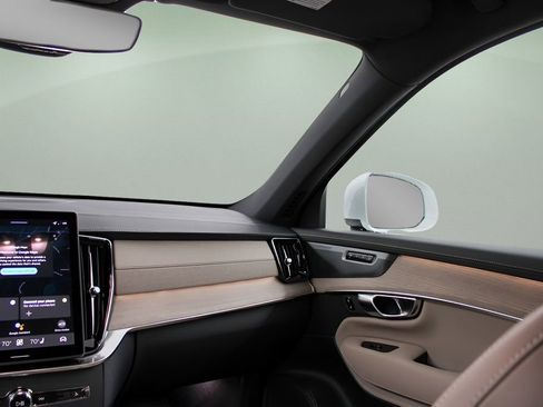 New 2026 Volvo XC90 B6 Ultra w/ Protection Package Premier AWD/4WD image 23