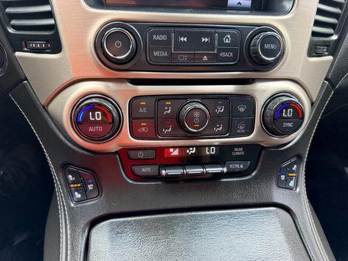 Used 2016 GMC Yukon XL Denali w/ Open Road Package AWD/4WD image 39