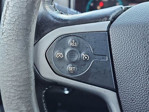 Used 2015 Chevrolet Colorado LT w/ LT Convenience Package image 16