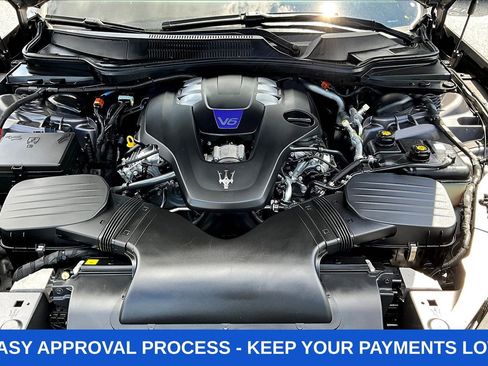 Used 2023 Maserati Ghibli Modena Q4 AWD/4WD image 36