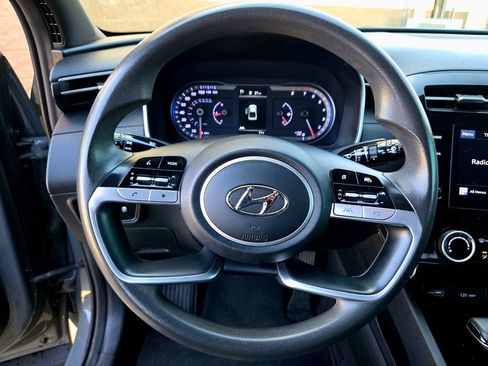 Used 2022 Hyundai Santa Cruz SEL image 11