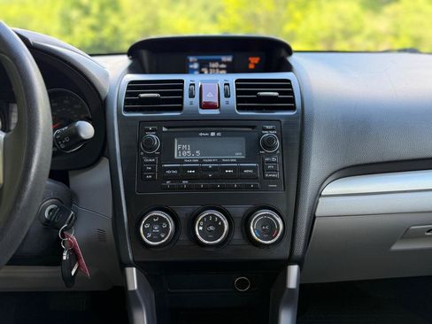 Used 2015 Subaru Forester 2.5i Premium w/ All-Weather Package AWD/4WD image 18