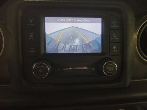 Used 2020 Jeep Wrangler Unlimited Sport AWD/4WD image 23